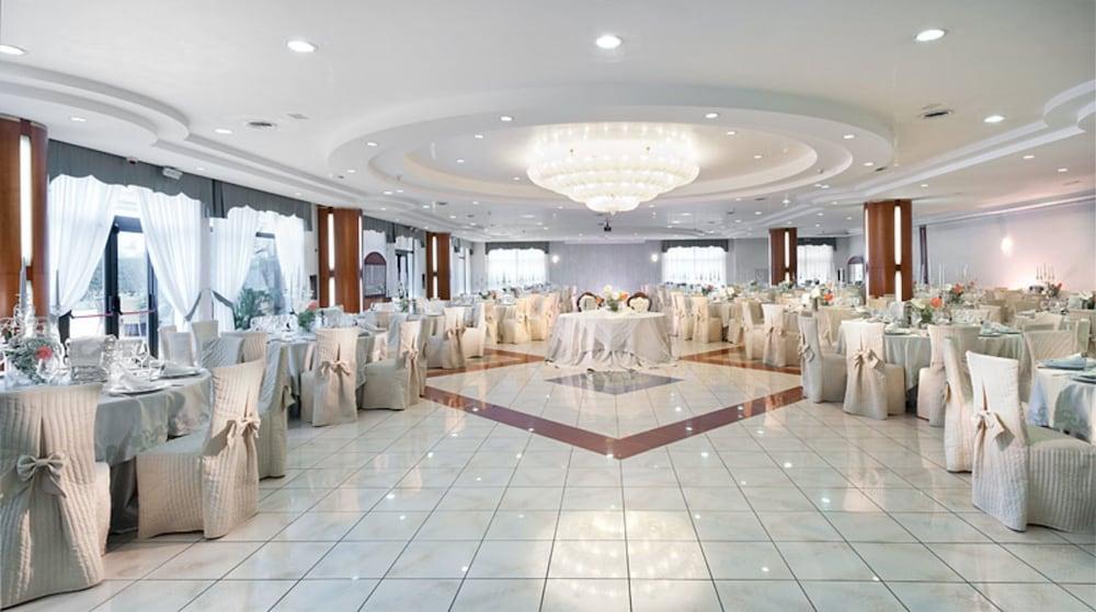 Bouganville Hill Resort & Wellness Space Picerno Buitenkant foto